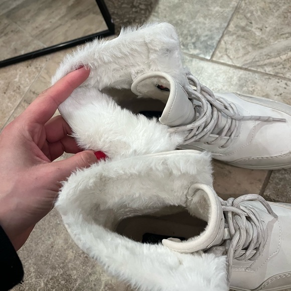 Womens boots - Picture 3 of 4